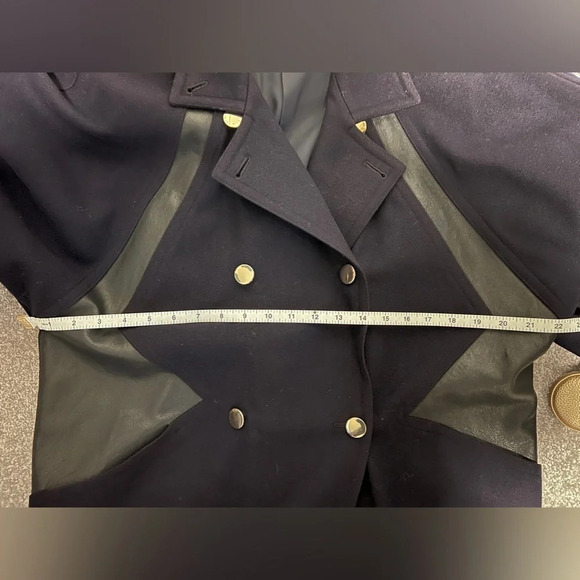 Vintage | MaxMara | Navy Blue Wool/Leather Coat Made in Italy | Size XL - Picture 9 of 9